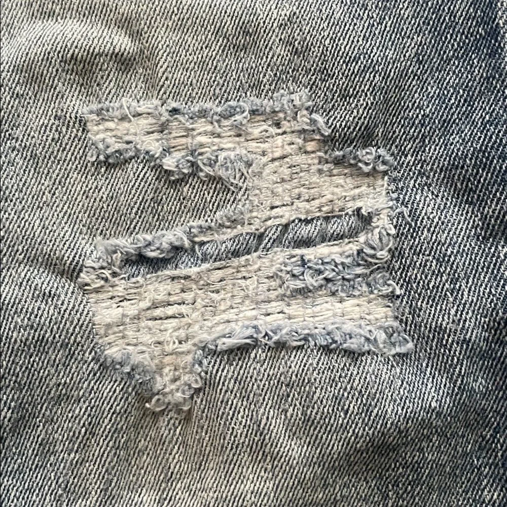 Old Navy 360 Stretch Distressed Jeans Light Wash Boy’s Sz 10 Slim